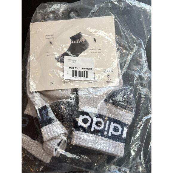 Adidas Youth Medium 6 pairs Assorted Socks New with tag Gray - Picture 2 of 6